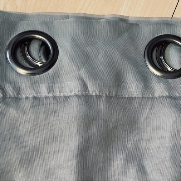 Set of 2 Sheer Gray Silver curtains - Picture 4 of 7